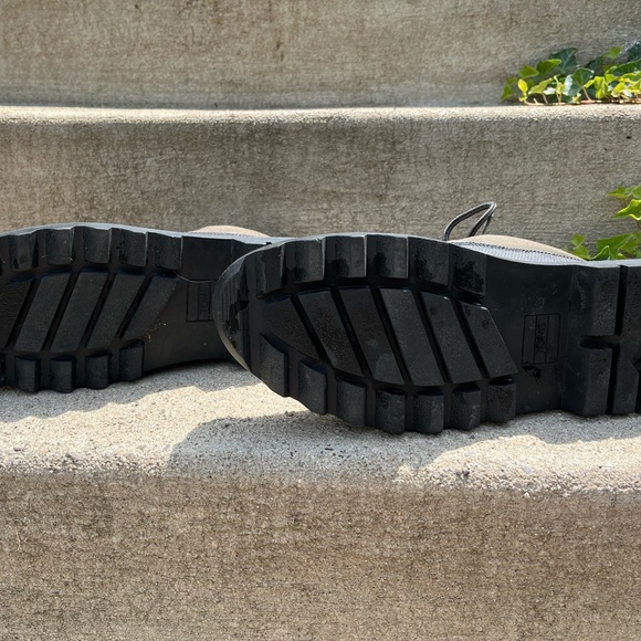 EUC Men’s TOMS Cordova Boots. Size 11.5. - Picture 5 of 6